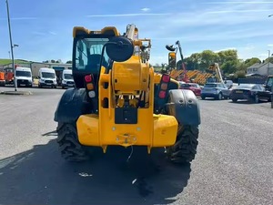 JCB 540 4WD tele jangkauan tinggi 4 Ton pemuat berputar kapasitas 4 Ton dengan forklift kompetitif - Product Image 3