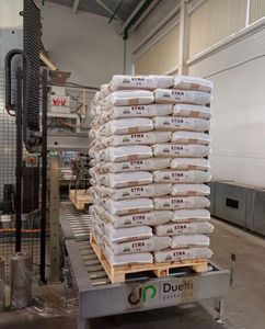 Encuentra iconos similares: Pellets de madera de abeto y abedul de grado internacional 4600J, bajo en calorías y humedad, 6 mm, bolsas de 15 kg, alto valor calorífico, EE. UU. - Product Image 6