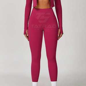 Conjunto de Yoga de 3 Piezas para Mujer, Diseño Personalizado Más Vendido, Logotipo Frontal Sólido, 100% Algodón, Resistente, Nuevo Estilo - Product Image 2