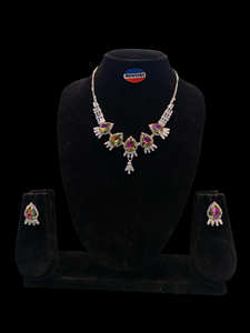 Montana Luxury Oval American Diamond Classic Collier et boucles d'oreilles pour femme - Product Image 5