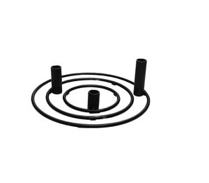 Portavelas Rústicos de Metal con Texturas y Patrones Audaces, Perfectos para Hogares y Refugios de Estilo Campestre - Product Image 1