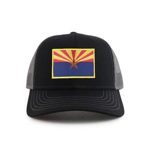 Fournisseur fabriqué au Vietnam, casquette de sport en maille structurée à 6 panneaux avec logo réglable, mode quotidienne jeune et élégante - Product Image 3