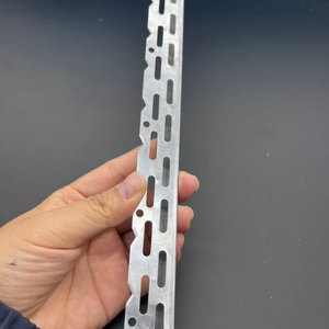 Perfil de Esquina Perforado en Forma de U de Acero Inoxidable Galvanizado para Unión de Yeso / Tira de Fijación - Product Image 2