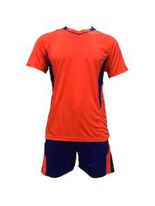 Maillots de football rétro personnalisés de qualité supérieure, vente en gros, uniformes sportifs pour hommes, fabrication pakistanaise, impression numérique, service OEM - Product Image 4