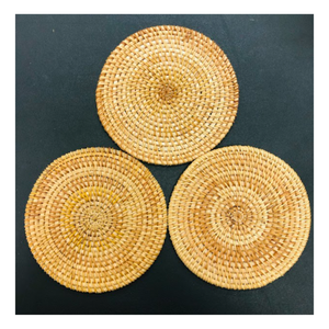 <b>Round</b> Rattan Charger Plate Rustic Handwoven Natural Wicker Dining Table Mat Vietnam Supplier - Product Image 1