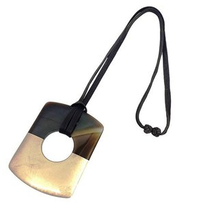 Collier en corne de buffle naturel marron et violet fait à la main accessoire de Style religieux indien écologique produit accessoire fait à la main - Product Image 6