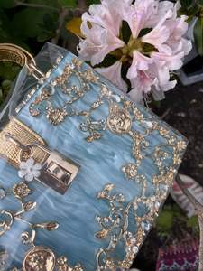 Bolso de Mano de Resina Epoxi Premium |   Bolso de Mano Moderno de Resina para Damas |   Moda de Lujo para Bodas, Impermeable y Ecológica - Product Image 6