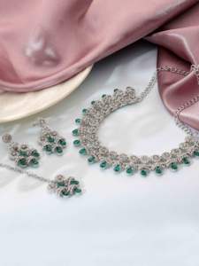 Ensemble de bijoux en argent pierre autrichienne Colorstone Colliers en alliage élégants pour elle pour un anniversaire ou une fête Cadeau pour elle! - Product Image 2