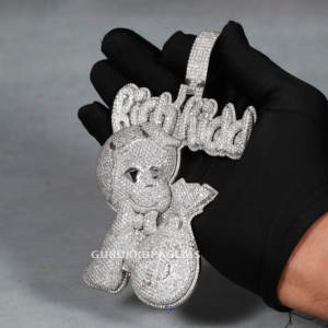 จี้ฮิปฮอปสีเงินแท้925ประณีตของผู้ชายพร้อมเพชรโมอิสซาไนต์ตัดเพื่อเพิ่มความชัดเจนให้กับงานปาร์ตี้ - Product Image 5