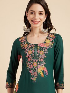 Nouvelle collection 2024 : Ensemble de kurta droit pour filles, imprimé floral, broderie, 100% coton, manches longues, été, haute qualité, disponible - Product Image 4
