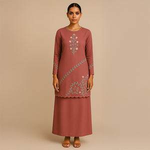 Modeste deux pièces Baju Kurung ensemble fait à la main broderie florale Style solide et respirant pour les mariages Ramadan - Product Image 4