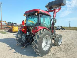 2019 Case IH FARMALL 75A Tractor Potencia probada para la Agricultura diaria Resistente, simple y confiable - Product Image 3