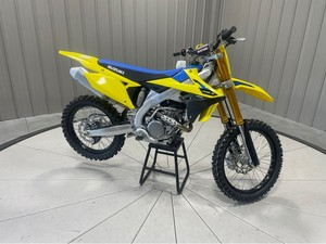 รถมอเตอร์ไซค์วิบาก Suzuki RM-Z 250 RM-Z 450 รุ่นปี 2025 มีสินค้าใหม่พร้อมขาย มีการรับประกัน - Product Image 2