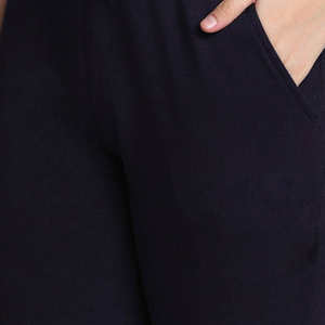 ชุดวอร์มสำหรับผู้หญิงชุดวอร์มพิมพ์ลายสีพื้นทันสมัย - Product Image 4