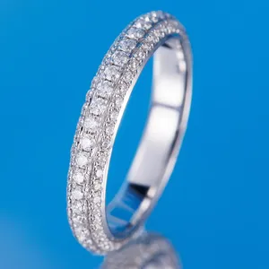 Anillo de Boda de Oro de 14K con Diamantes Cultivados en Laboratorio, Anillo de Eternidad con Tres Hileras de Pavé, Apilable, Joyería Fina Certificada - Product Image 3