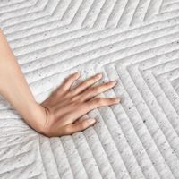 Matelas hybride moderne de haute qualité OEM/ODM avec ressorts et mousse à mémoire de forme, housse amovible, 15 cm d'épaisseur, housse en soie, chambre à coucher, maison, hôtel, école