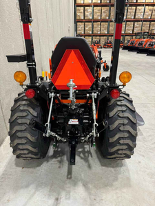 Tractor Diésel Compacto Bad Boy BBH 105 Nuevo de 25HP con Cucharón Cargador y Segadora de Montaje Medio de 50 Pulgadas - Product Image 2