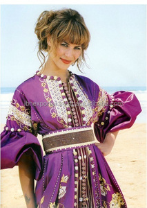Young Muslim <b>Girls</b> Kaftan With Stylish Collar and Sleeves Style With Embroidery and Button Work - Product Image 2