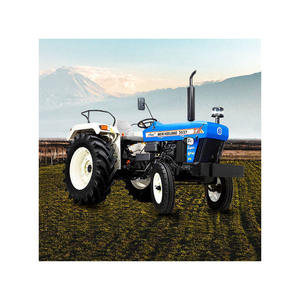 Tractor agrícola Holland con implementos ideales para arar, labrar, cosechar - Product Image 3