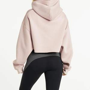 Sudadera con capucha recortada y cremallera con logotipo personalizado para mujer, ropa deportiva de punto de invierno con logotipo frontal corto de manga larga a la moda para mujer - Product Image 5