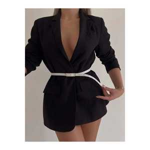 เข็มขัดหนังแท้สำหรับผู้หญิง หัวเข็มขัดกว้าง ดีไซน์บางเพื่อความกระชับสบาย - Product Image 3