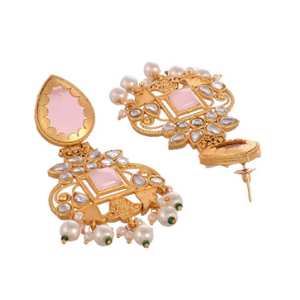 Pendientes étnicos con tachuelas Kundan hechos a mano con cuentas rosas en tonos dorados para mujeres para fiestas tradicionales - Product Image 5