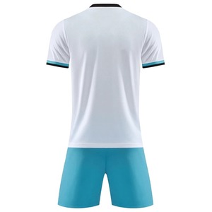 ชุดเสื้อฟุตบอลผ้าโพลีเอสเตอร์แบบยืดได้ชุดทีมฟุตบอลมืออาชีพชุดสโมสรผลิตจากโพลีเอสเตอร์ระบายอากาศได้ดีผลิตจาก100% - Product Image 2