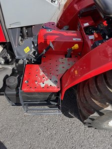 Tractor de Ruedas Massey Ferguson 1825E 2022, Tractor Oruga de 25HP con Motor, Bomba, Caja de Cambios y Rodamientos para Granjas - Product Image 5