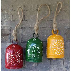 ระฆังเหล็ก 5 เสียง ทำจากเหล็กรีไซเคิล สำหรับตกแต่งสวน ลานบ้าน - Product Image 1