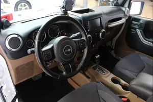 JEEP WRANGLER UNLIMITED SAHARA 2013 USADO, Volante a la Izquierda/Derecha - Product Image 3