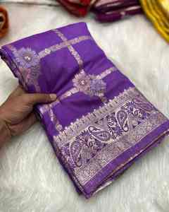 Elegance Dressing Vêtements ethniques attrayants Meilleur chemisier sari en soie russe pure et douce avec travail de tissage Minakari Fournisseur indien - Product Image 3