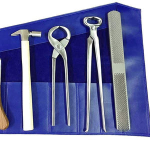 Kit de maréchal-ferrant professionnel réutilisable et durable en acier inoxydable à haute teneur en carbone avec étui à outils pour usage vétérinaire à cheval - Product Image 6