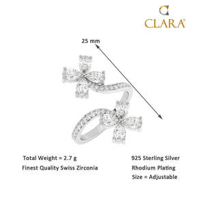 แหวนเงินแท้ 925 รุ่น CLARA รูปดอกไม้ ชุบโรเดียม ประดับเพชรและเทคโนโลยีการฝังแบบไวท์โกลด์ ปรับขนาดได้ - Product Image 5