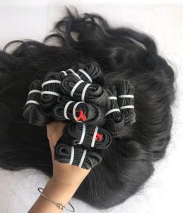 Indien 100% brut vierge 20 ''naturel soyeux ondulé Extension de faisceau Double trame Machine pas de perte pas d'emmêlement densité épaisse vendeur - Product Image 6