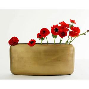 Vase moderne en métal de forme inhabituelle, fini argenté, parfait pour la décoration du salon, du bureau et des événements, en gros d'Inde - Product Image 3