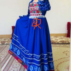 Fabricante de diseñador profesional de vestidos de mujer Vintage Afgani vestidos antiguos Kuchi con decoraciones de bordado de apliques - Product Image 2