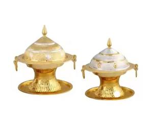 Bol en métal de haute qualité fini poli, boîte décorative pour fruits secs, dattes, service avec couvercle en bois - Product Image 3