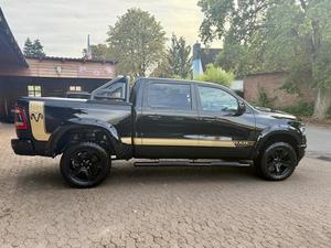 2022 DOD Ge RAM pano 4X4จำกัด, 3.5L รถสปอร์ตไฮบริด V6หรูหราเกียร์อัตโนมัติพรีเมี่ยม - Product Image 4