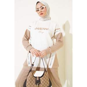 Loysha ชุด2ชิ้นพิมพ์เลื่อมสีเบจ - Product Image 2