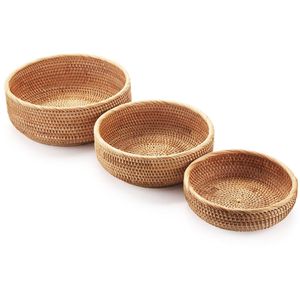 Bol de service rond en rotin rustique parfait pour les présentoirs de pièce maîtresse ou le service de pain pendant les réunions de famille - Product Image 4