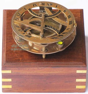 Brújula de reloj de sol de latón magnético náutico con caja de madera, brújula de trabajo direccional para senderismo y Camping, regalo marino - Product Image 4