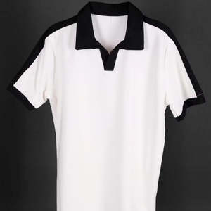 Camiseta Polo Clásica Blanca y Negra, Ropa Casual Minimalista - Product Image 1