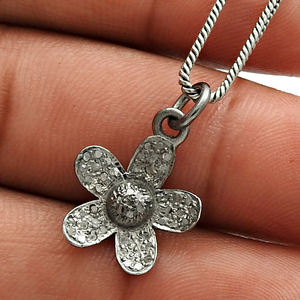 Colgante encantador en forma de estrella delicada con rodio negro elaborado a partir de Plata de Ley 925 conjunto pavimentado colgante bohemio en forma de estrella de diamante - Product Image 6