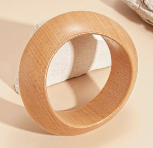 Brazalete y pulsera de madera de diseño moderno, pulseras de madera de tamaño personalizado, brazalete hecho a mano con flores, brazalete de madera - Product Image 1