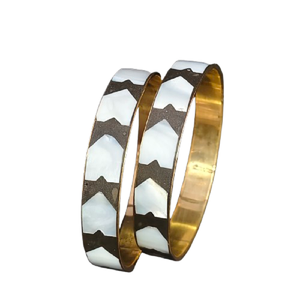 Vintage-Style Pair Resin Bangles <b>Hand</b>-Inlaid <b>White</b> Bone Waterproof Eco-Friendly Durable Handmade Glazed Finish Irregular Shape - Product Image 3
