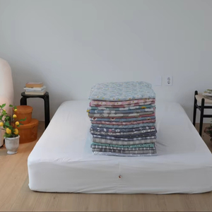 Monaco แผ่นรองที่นอนบุนวมขนาด150x200ซม. ดีไซน์เกาหลีมีสไตล์สัมผัสนุ่มล้างทำความสะอาดได้ทนทานใส่สบาย - Product Image 1