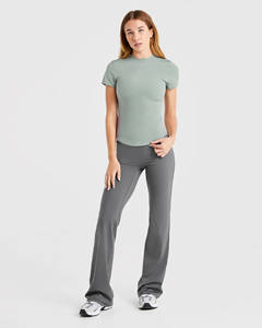 Compagnon de logo personnalisé en gros pour l'entraînement et les vêtements décontractés notre T-shirt sculpte Top vente Running Fitness Slim Fit T-shirts - Product Image 3