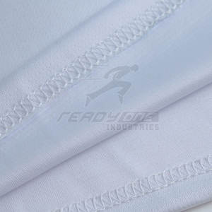 Conjuntos de uniformes de baloncesto para jóvenes Camisas y pantalones cortos Nombre Uniforme del equipo de baloncesto personalizado para hombres - Product Image 3