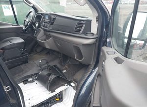 USADO LHD/RHD SALVAGE 2023 F0RD TRANSIT-250 - Product Image 3