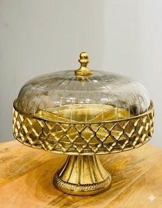 Cúpula para Pastel de Aluminio Fundido con Cubierta de Vidrio, Diseño Elegante para Exhibición de Postres en el Hogar y Eventos - Product Image 5